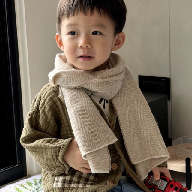 秘魯頂級皇家羊駝毛Royal Alpaca短版圍巾-淺焙燕麥人字紋BF12