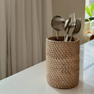 印尼手工藤編萬用桌上收納桶