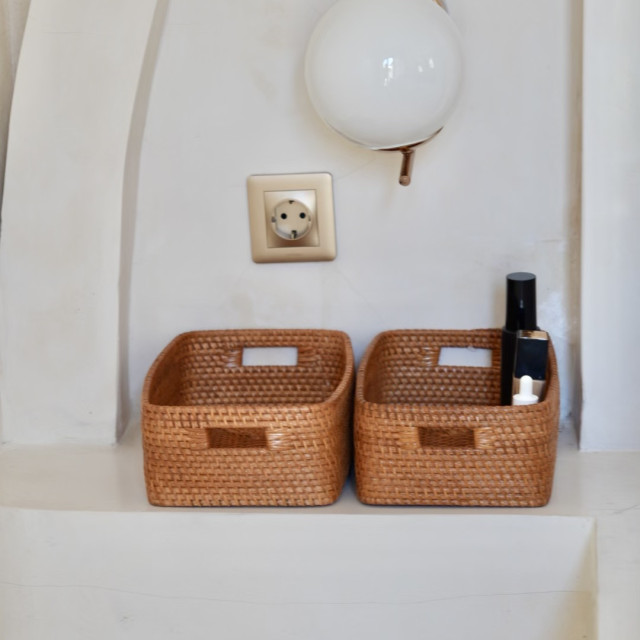 印尼手工藤編方型把手置物籃（中）