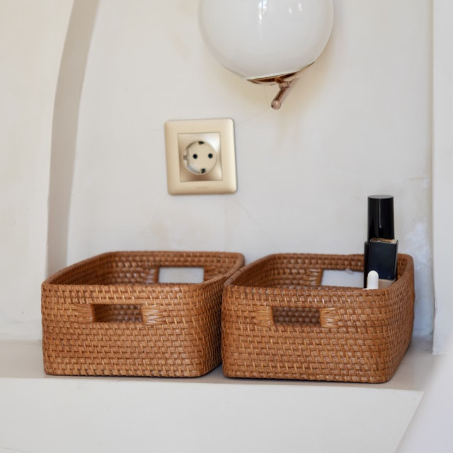 印尼手工藤編方型把手置物籃（中）