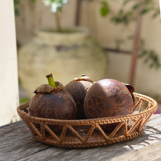 印尼手工ATA藤編圓型簍空置物籃