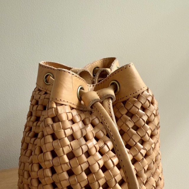 印尼手工真皮編織水桶包