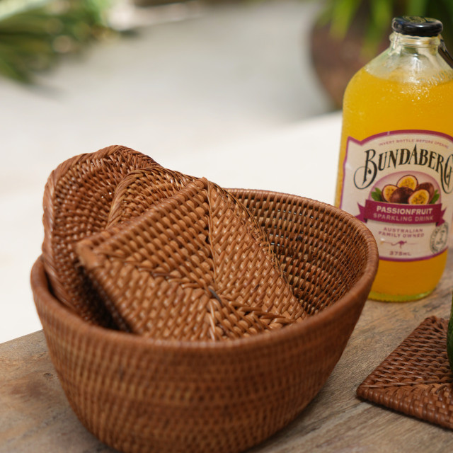 印尼手工藤編方形杯墊