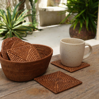 印尼手工藤編方形杯墊