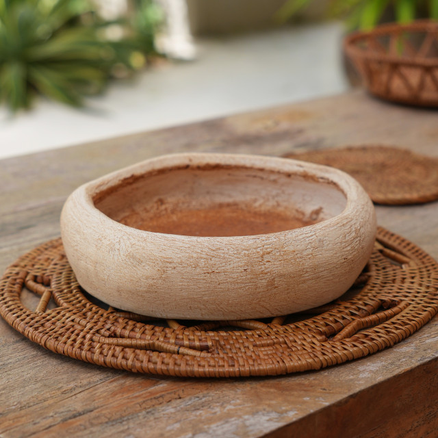 印尼手工藤編ATA圓形簍空餐墊