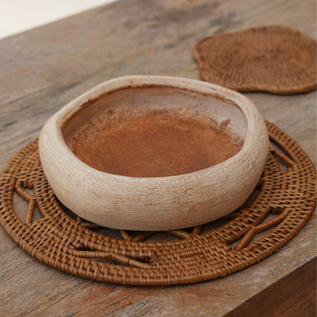 印尼手工藤編ATA圓形簍空餐墊