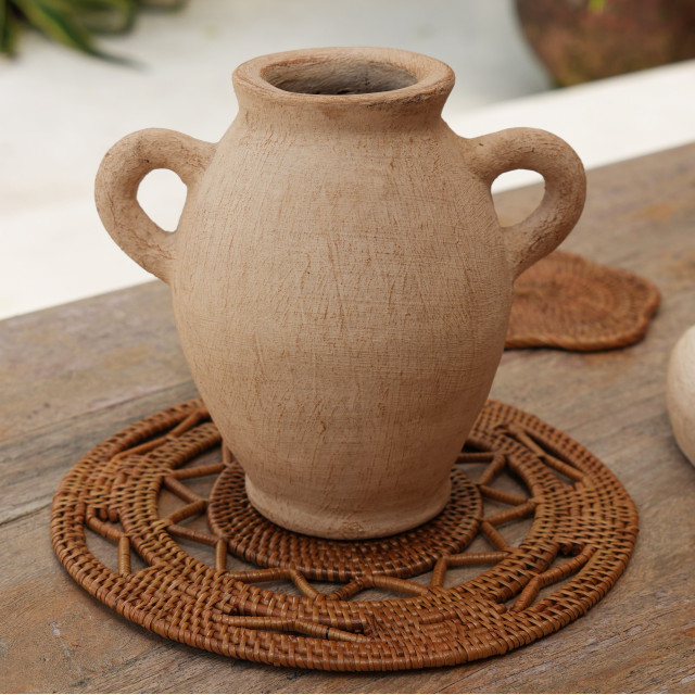 印尼手工藤編ATA圓形簍空餐墊