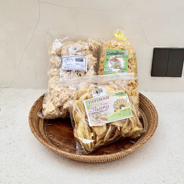 印尼手工藤編ATA拼接木頭圓形籃